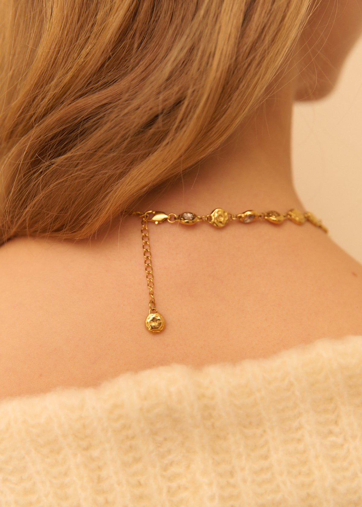 EIRA NECKLACE